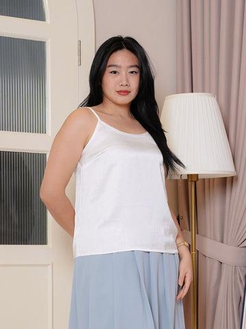 PEARLY Satin Sleeveless Inner Top