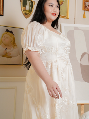 PIERCE Embroidery Puff Sleeve Dress