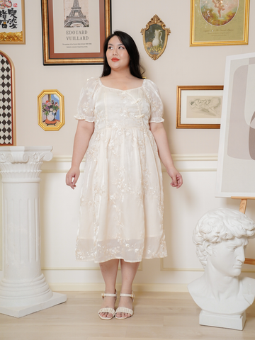 PIERCE Embroidery Puff Sleeve Dress