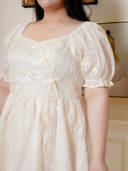 PIERCE Embroidery Puff Sleeve Dress