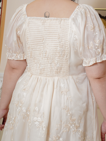 PIERCE Embroidery Puff Sleeve Dress
