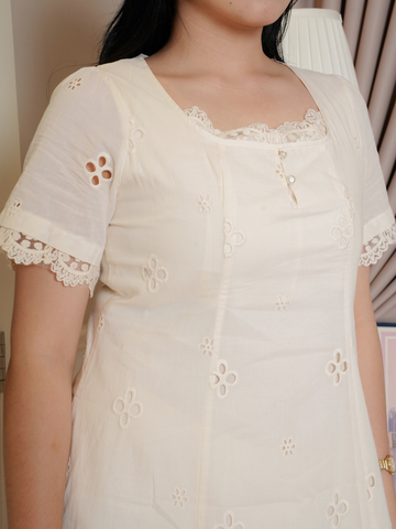 ZOSIA Beige Lace Eyelet Beige Short Dress