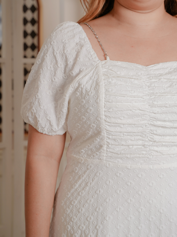 ADRIEL White Engagement Dress With Silver Shoulder Chain